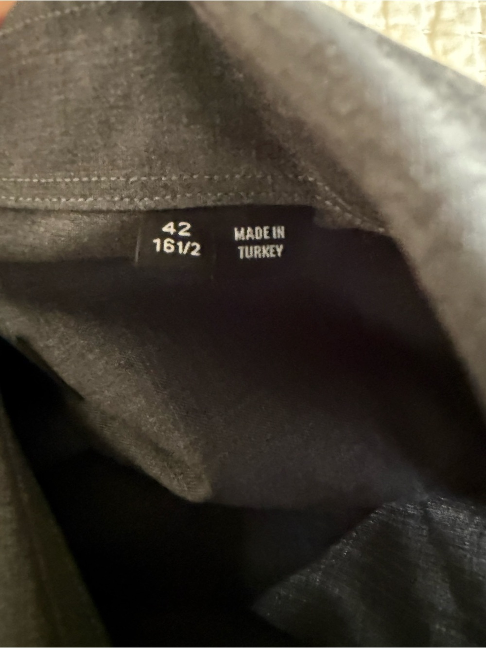 NWT BOSS Hugo Boss Reda 100% Virgin Wool Slim Fit Dress Shirt 16.5 42 - Picture 3 of 8